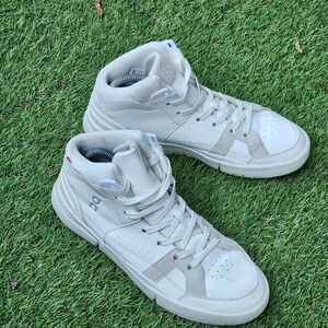 ON CLOUD THE ROGER MID - Womens Sneakers - SIZE 9